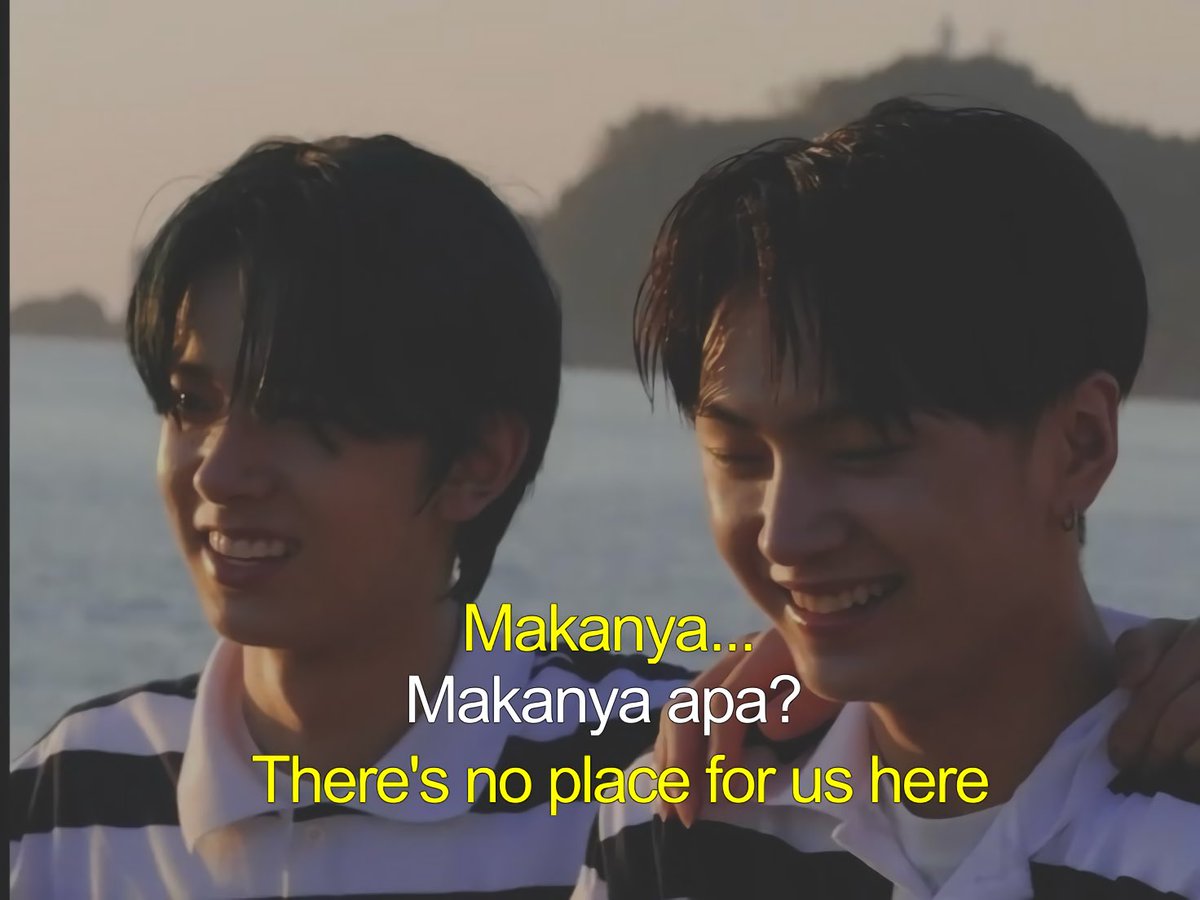 َ (@comeherest) on Twitter photo 