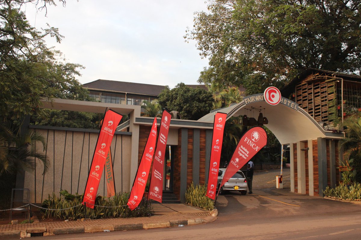 FINCA_Uganda's tweet photo. Happening Now:

We are at Fairway Hotel for the New Easy Float, a solution developed in partnership with @Airtel_Ug  to empower Airtel Money agents with instant access to working capital when they need it most. 
#BuildingTomorrowTogether https://t.co/b7W72L6DWS