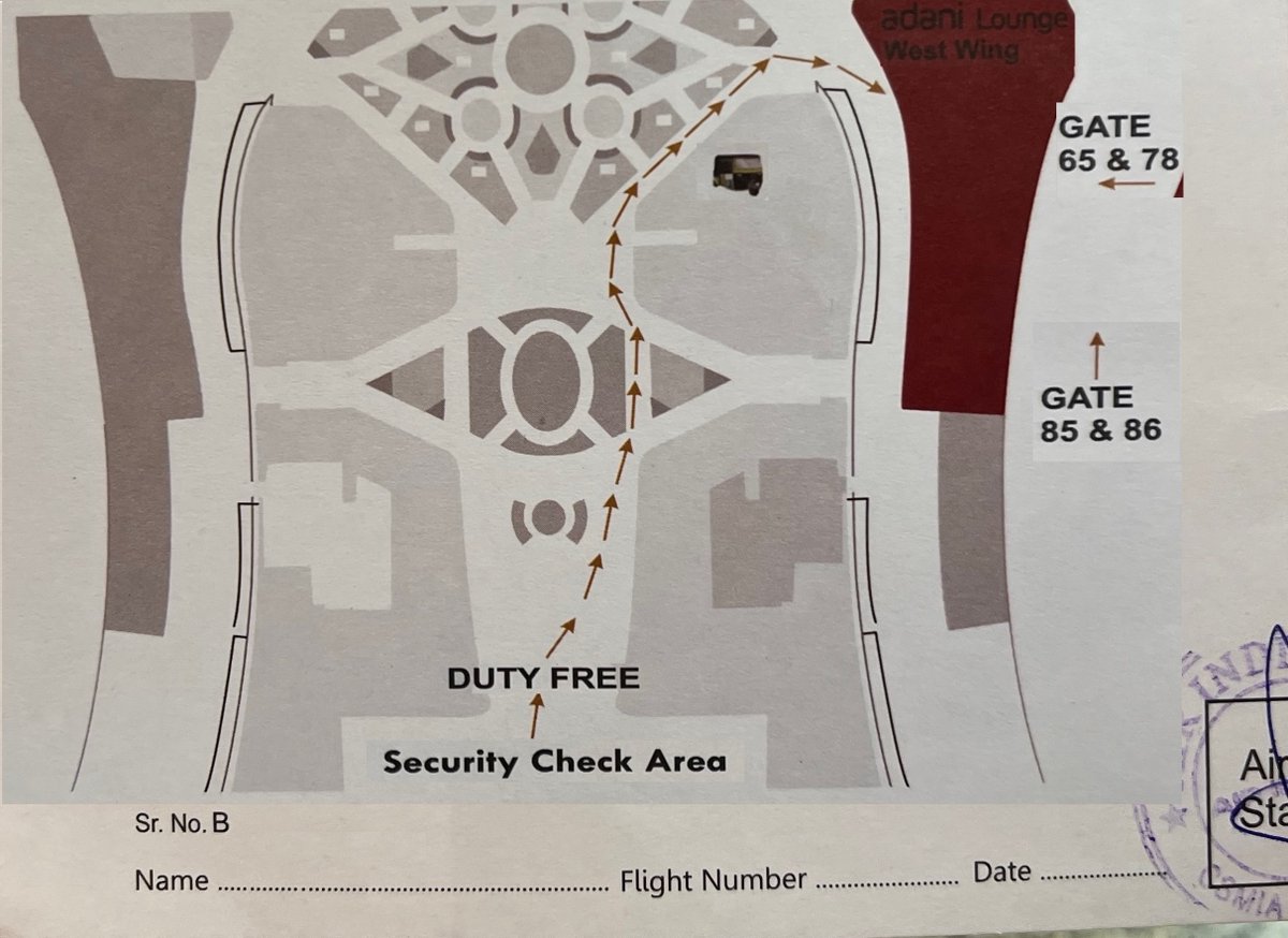 bevgetslost's tweet image. Image 1 is the invitation to the @Adani_One lounge at @CSMIA_Official - you have to rotate it to figure out which direction the lounge is. Image 2 is a quick edit to show how much easier it would be to read if they just rotated the map around. #commonsense #designfail