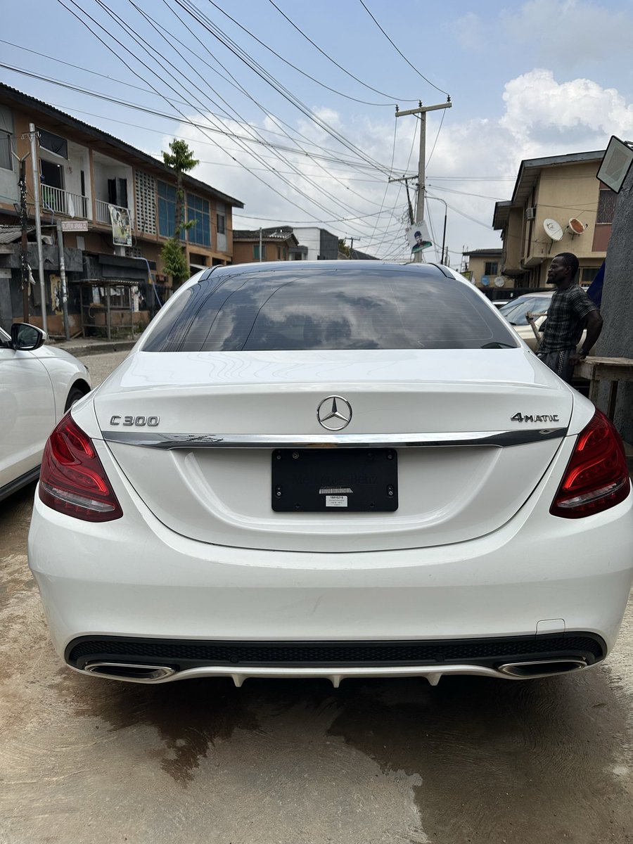 𝕏𝘛𝘩𝘦 Exquisite 2018 MERCEDES-BENZ C300 4MATIC EDITION (Imported/ Foreign used)
Priceless Elegance Awaits: 🪺₦39,999,999
Precisely:Thirty-eight million, nine hundred ninety-nine thousand, nine hundred ninety-nine naira only)
Complimentary Nationwide Delivery – Seamlessly