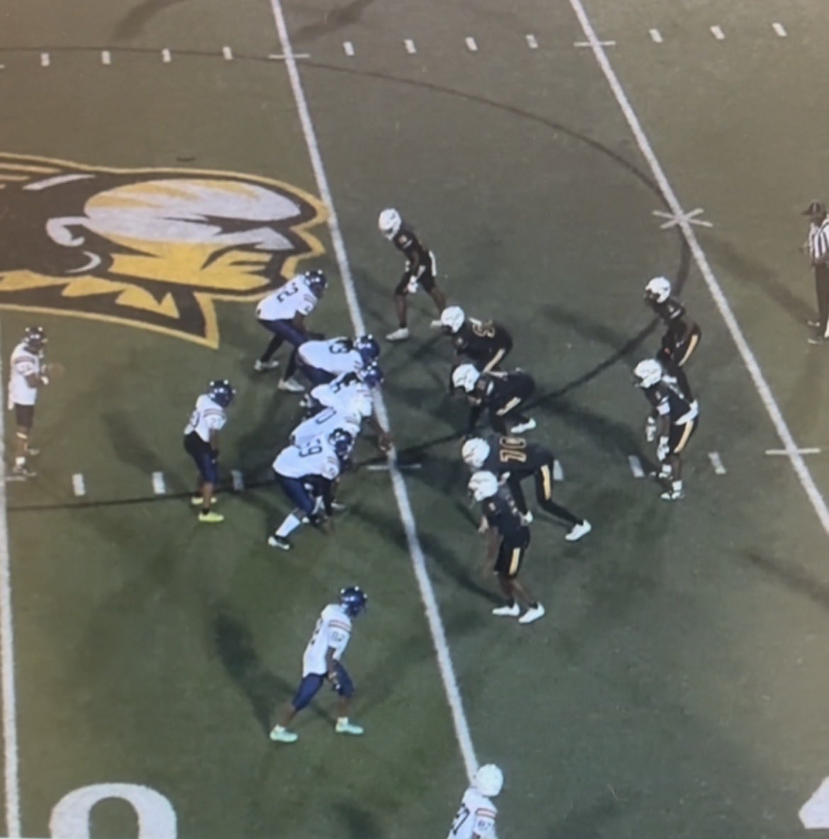 cox_marrio's tweet image. Marrio Future 5⭐️ Marrio cox highlights #football #class29 #5 #talent #freshmenyear