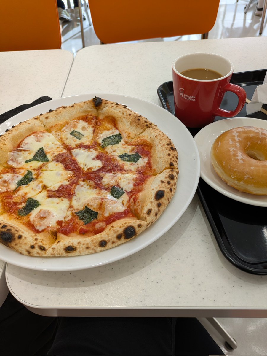 イコリト tweet media