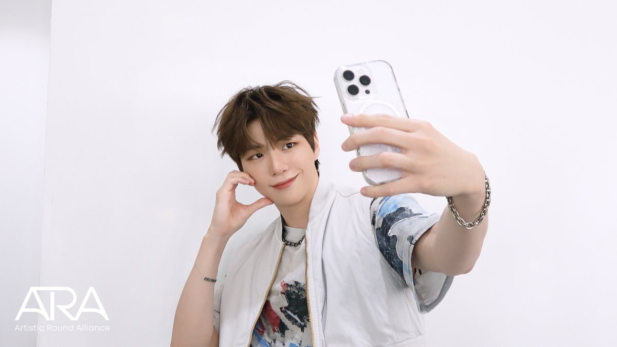 [🎥] 강다니엘(KANGDANIEL) - 방콕 팬미팅 Behind

youtu.be/HJvInWEo6kE

#강다니엘 #KANGDANIEL