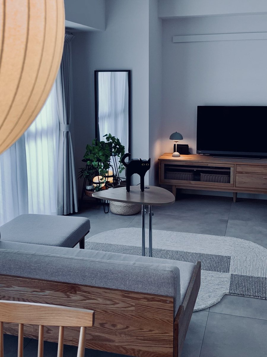 ne9o_nanoblock's tweet image. TECTA CATです。
いつか本物欲しいなぁと思いながら制作。
実物大で作ってみてわかったことは、もうちょっとがんばったらブロック買わずに本物買えたことですね。
なんで作ったんや。

#nanoblock #ナノブロック #TECTA
#ナノブロックでハロウィン