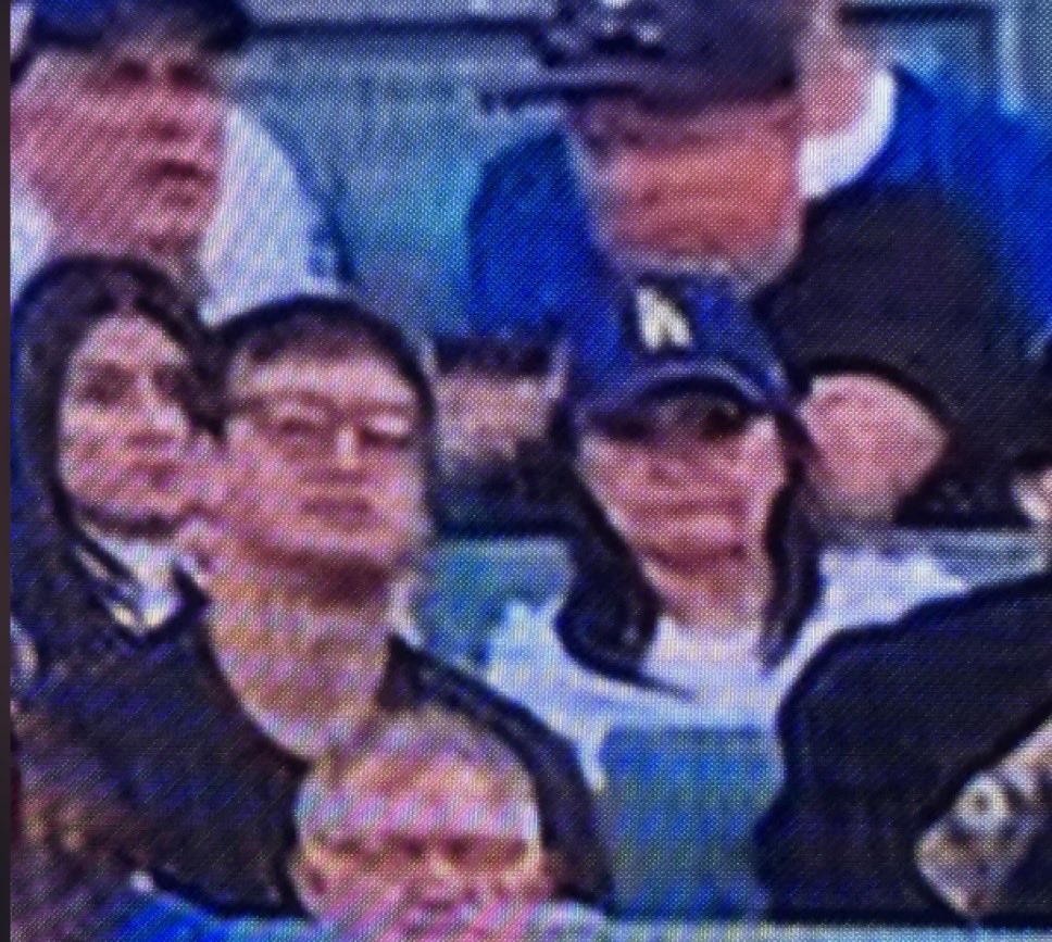 jacksonodtt's tweet photo. this is the funniest and most unique joji spotting 😪🙏 https://t.co/1DRrLIbdIU