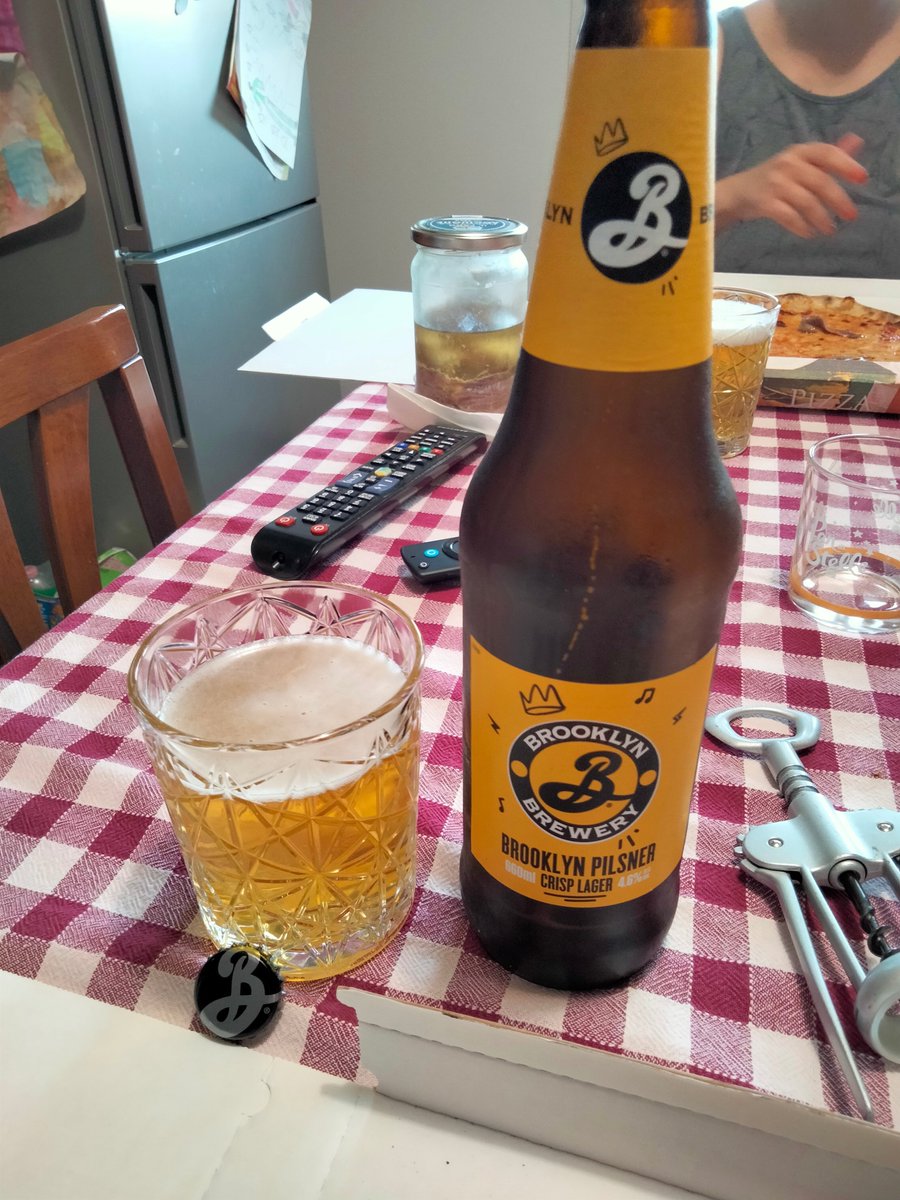 La Brooklyn Pilsner Crisp Lager
#catalogobirre #birreamericane #lager #crisplager #brooklyn #pilsner @brooklynbrewery