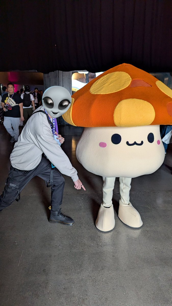 ToukansDesign's tweet image. Maplecon might've been the worst con experience I've ever been to. Fanfest save me