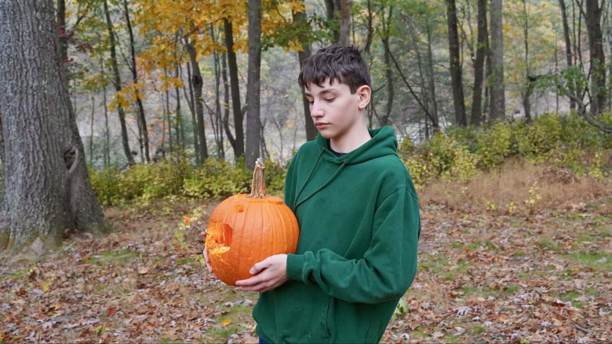 The_AlexHidalgo's tweet image. William experimented with props this time. An heirloom spoon sure adds a bit of nostalgic charm to one’s creation, doesn’t it? #pumpkin #halloween #jackolantern @baggins_bow