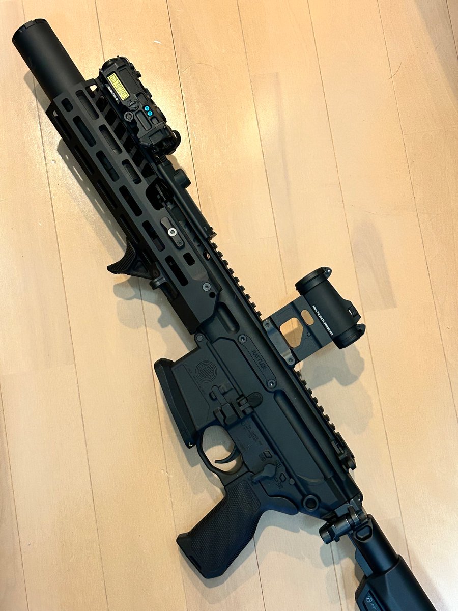 SIG MCX Rattler-LT
 サプレッサーに悩み
どれも捨て難い