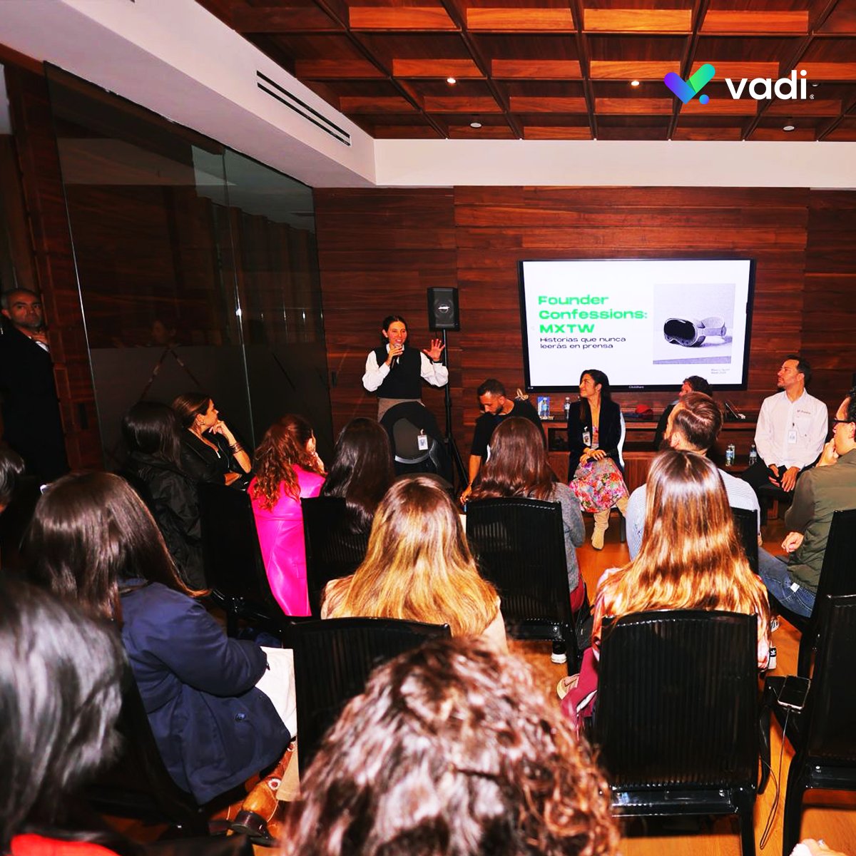 vadilatam's tweet photo. Seguimos inspirados después de #FounderConfessions💡
Escuchar a tantos fundadores compartir sus historias reales nos recordó por qué amamos ser parte del ecosistema tech. Gracias a todos los que hicieron de este encuentro parte de #MexicoTechWeek2025 

 #VadiLatam #MexicoTechWeek https://t.co/gXWdo9ycea