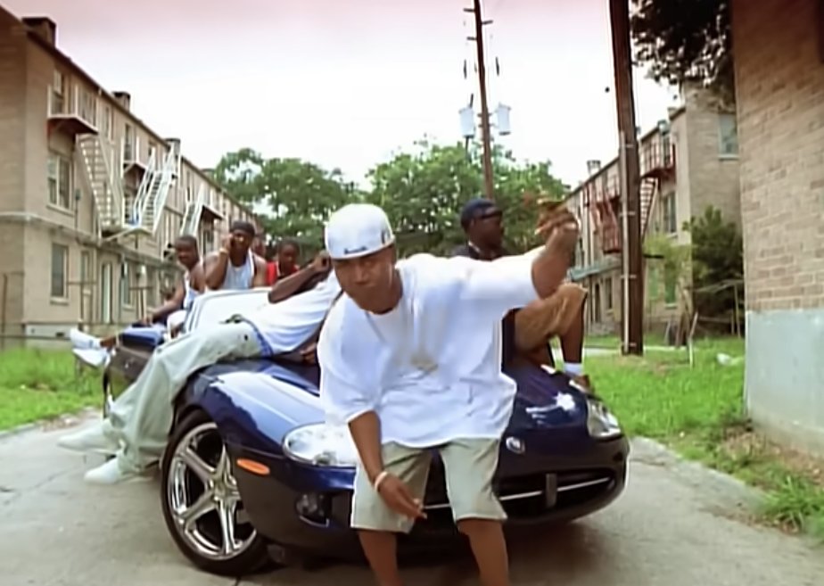 a fucking visual masterpiece. any of these frames could be paintings.