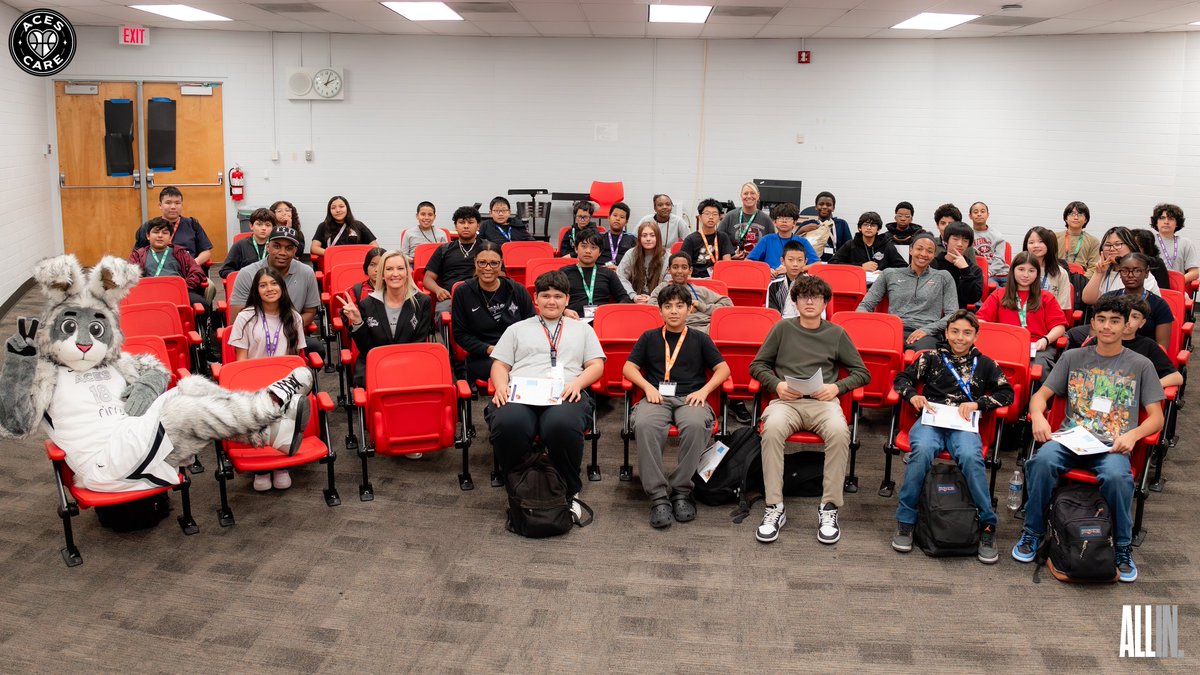 Las Vegas Aces tweet media