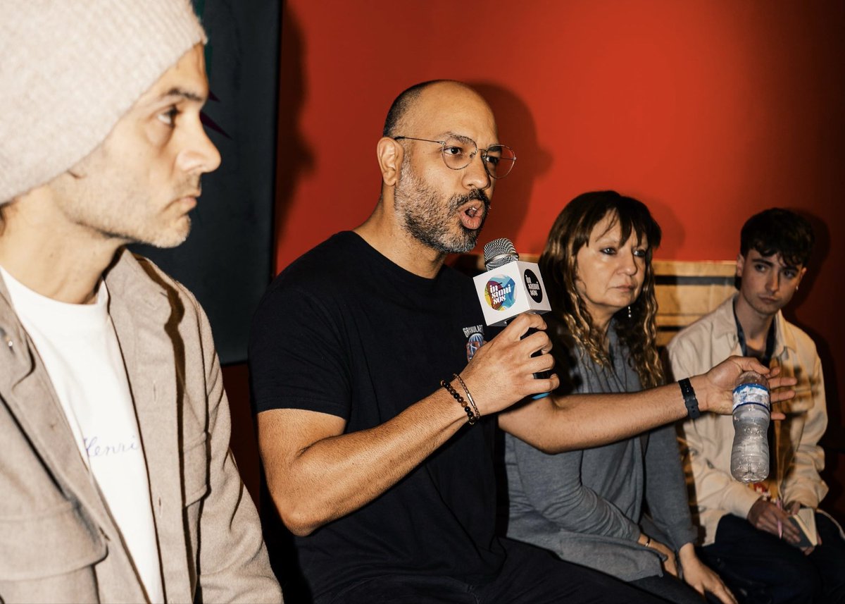 Igualdad: ese viejo trend.
Gracias <a href="/JuanMaquieyra/">Juan Maquieyra</a>, Alejandra Vázquez y Daniel Gamboa de <a href="/amnistiaar/">Amnistía Internacional Argentina</a> 

¿Qué nos hace iguales en la época de la atomización y el individualismo? 
¿Hay lugar para la justicia y la solidaridad?