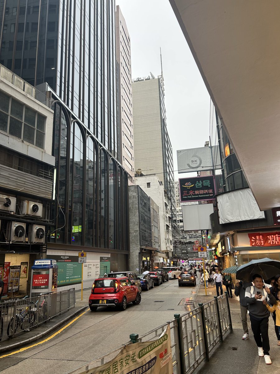 esavior61's tweet image. Jalan” dulu