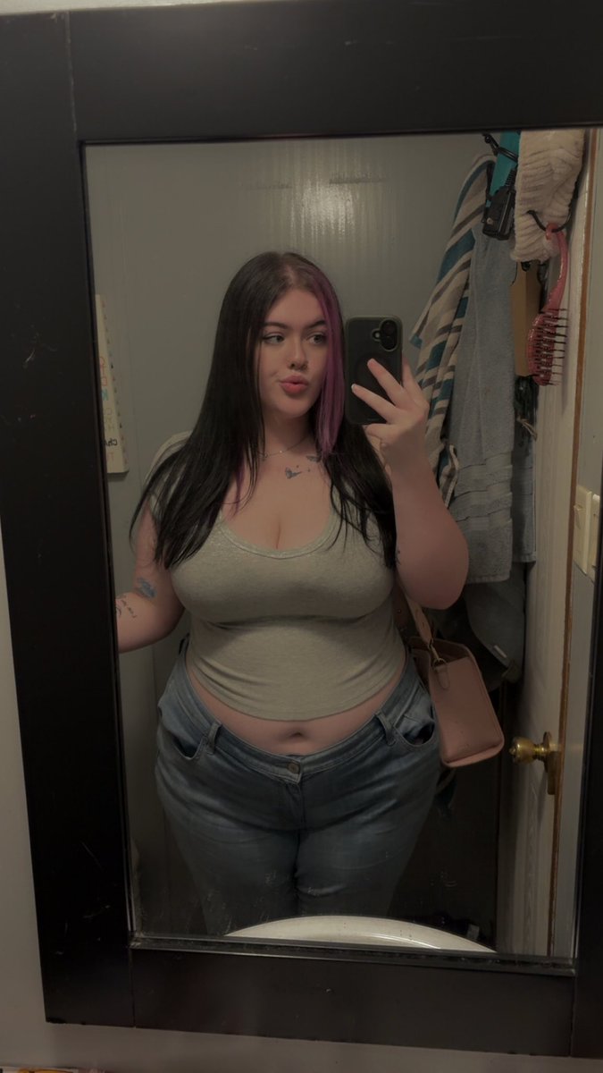 me today if you care 🖤