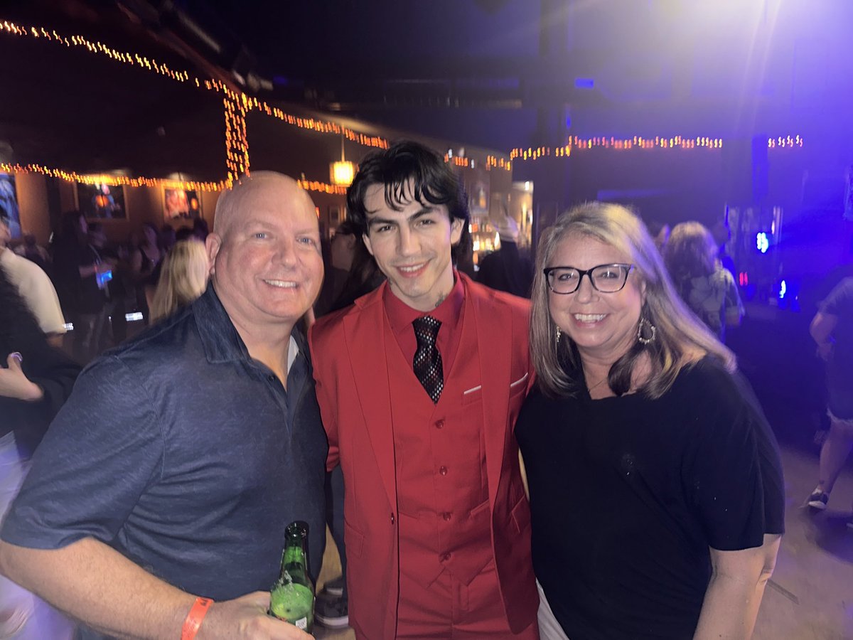 IYKYK! For those of you who made the show you may have recognized our Master of Ceremonies for the evening, Ethan aka N’aird and the man in the red veil, Darien (Mario’s oldest son) aka Altazar and the man in the Gold Veil, @ Stephanie (Mario’s wife) aka Alya!