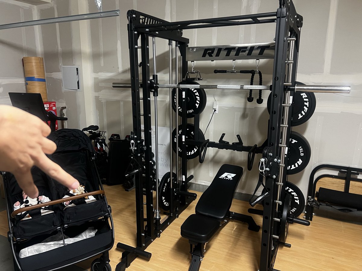 Workout done. Cardio time with the twins now