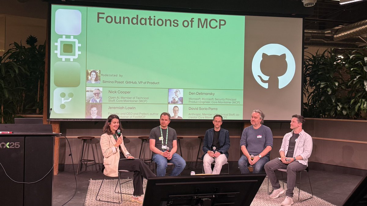 An awesome panel with the core maintainers of MCP 🧐 Den Delimarsky, <a href="/nicknotfun/">Nick Cooper</a>, <a href="/dsp_/">David Soria Parra</a> and <a href="/jlowin/">Jeremiah Lowin</a>. Moderated by <a href="/SiminaPasat/">Simina Pasat</a>