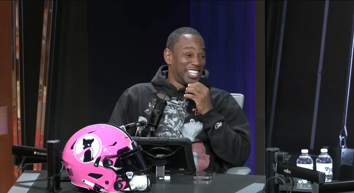 S/o to Killa for the rocking the Crime gods Merch if you want the same 💧 killa got check out crimegodsmerch.com and also check out this  episode of it is what is is youtu.be/lMxE1C4GJno