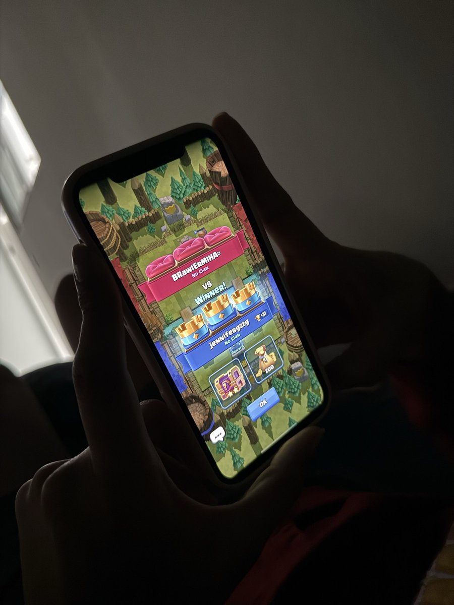 Feliciten a mi novia, ganó su primera partida de Clash Royale👏🏻