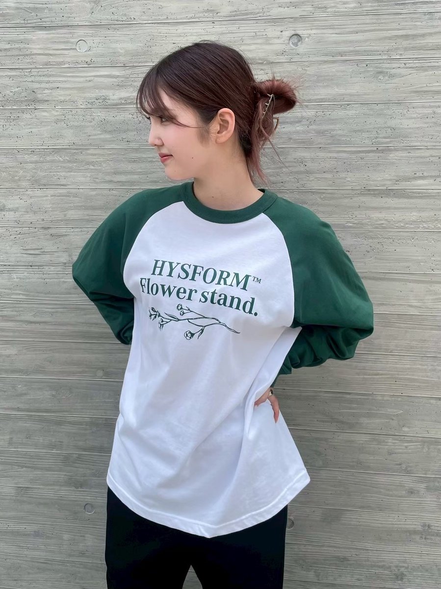 vertical_garage's tweet image. 【HYSFORM™】 

■ITEM LINE-UP
FLOWER STAND LS RAGLAN TEE
PRICE：¥7,920 tax-in
COLOR：Burgundy / Navy / Green
SIZE：M / L / XL

ゆったりとしたサイズ感です👌🏻

スタッフ身長161cm/Mサイズ

【ONLINE】
x.gd/bF32w

@ballistik_fext
#BALLISTIKBOYZ
#HYSFORM