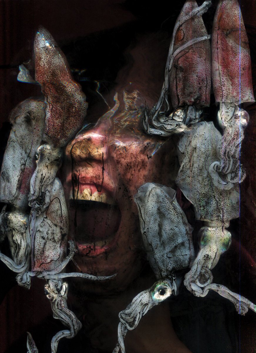 nine_lives_kat's tweet image. Collecting dark-hearted art on tezos 🖤🌒

@VioletBondArt @solyaev @an1eth @coralinesaidso