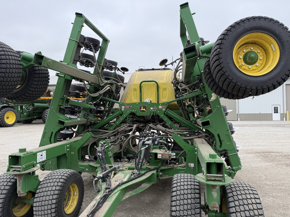 Tyler Kresin tweet media