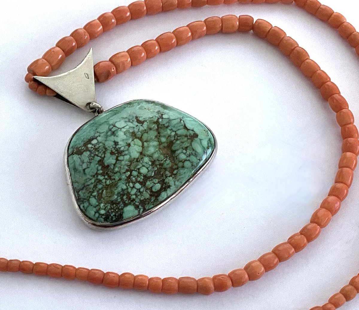 Vintage Artisan Ray Morton Turquoise Pendant Framed in Sterling Presented on Graduated Coral Necklace, Southwestern "Whirling Wind" Necklace
etsy.com/listing/434276…