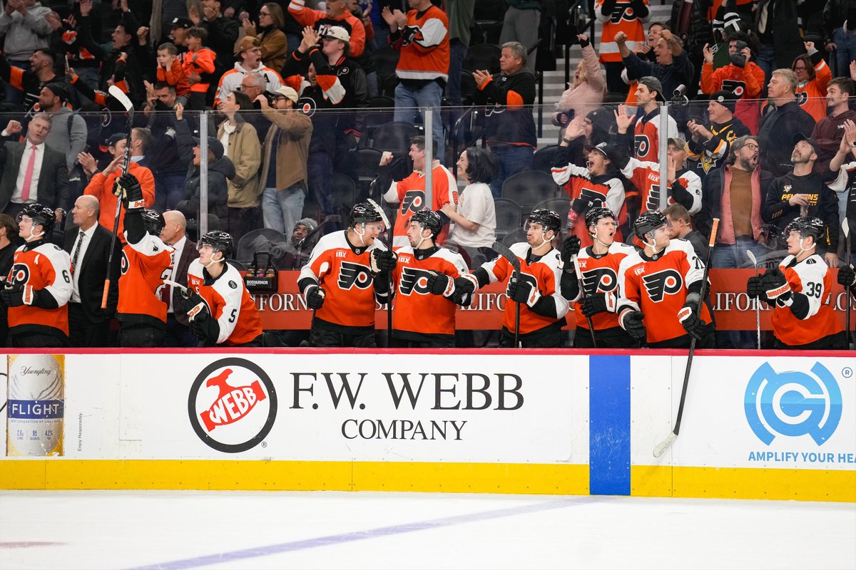 Bobby had the bench SHOOK. 😵‍💫

#PITvsPHI | #LetsGoFlyers