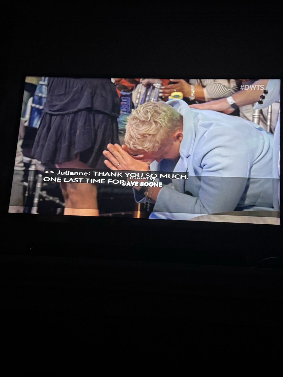 Dead at #dwts showing this for a good few seconds. #secretlives #DancingWithTheStars #secretlivesofmormonwives