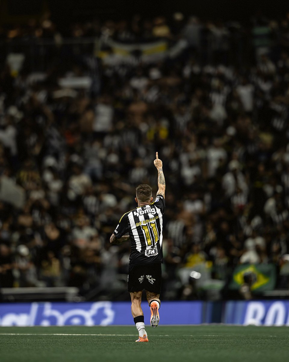𝑨𝒔𝒔𝒊𝒎 𝒄𝒐𝒎𝒐 𝒆𝒎 𝟐𝟎𝟏𝟑! Mais uma vez marcando em uma semifinal continental! 1️⃣1️⃣⚽