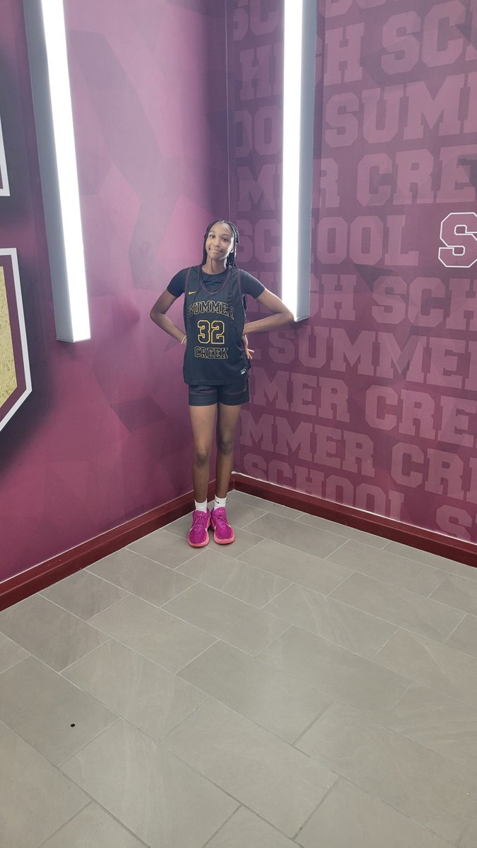 Media Day!!! 😁❤️🏀 #SC #GoDawgs #hooplife ##GirlsBasketball