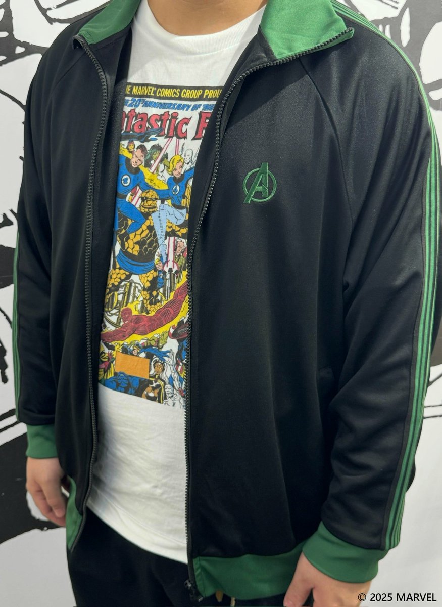 📣新入荷📣 人気のトラックジャケットに新柄が入荷✨ 伸縮性があり、着