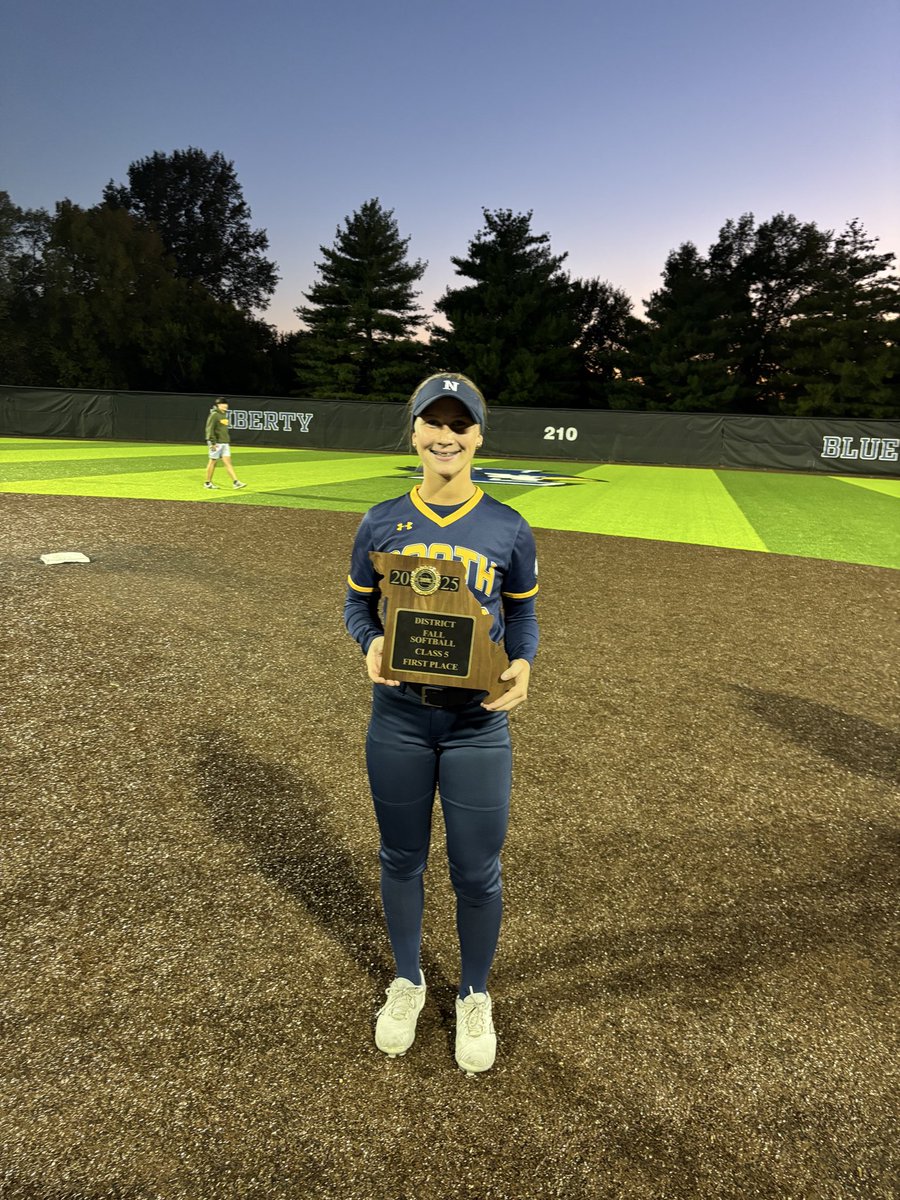 Kinley Johnson tweet media