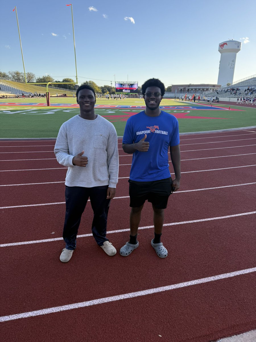 cedric_hicks2's tweet image. So happy to come out and support CTMS 8th grade and support our volleyball girls making their way into playoffs @coachjjohnson9 @coachrsmith12