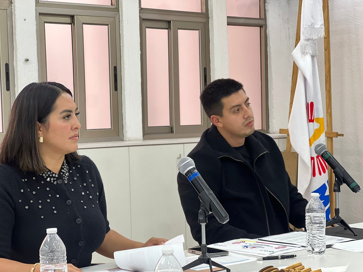 JimenezLeonet's tweet photo. 4° Sesión Ordinaria de la Comisión de Participación Ciudadana .

Sesión en la cual se presentó la estructura de la nueva Dirección General de Participación Ciudadana a cargo de la Mtra. Sandra Mata . https://t.co/it38tfXRV5