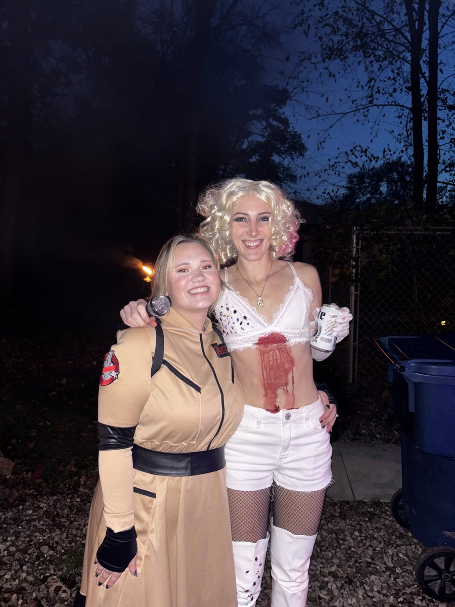 Hailey Rae tweet media