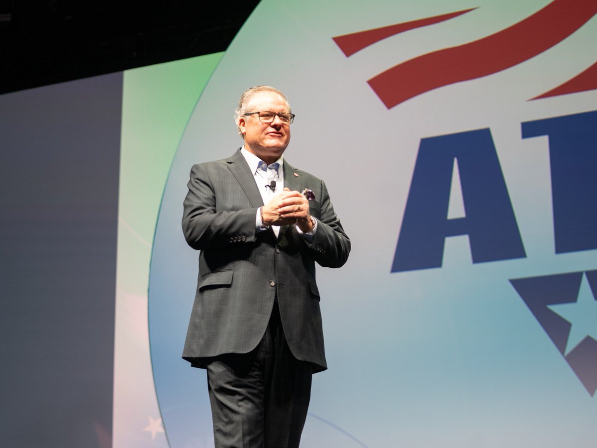 TRUCKINGdotORG's tweet image. Congratulations to Greg Hodgen, the 81st Chairman of the American Trucking Associations!  

trucking.org/news-insights/…