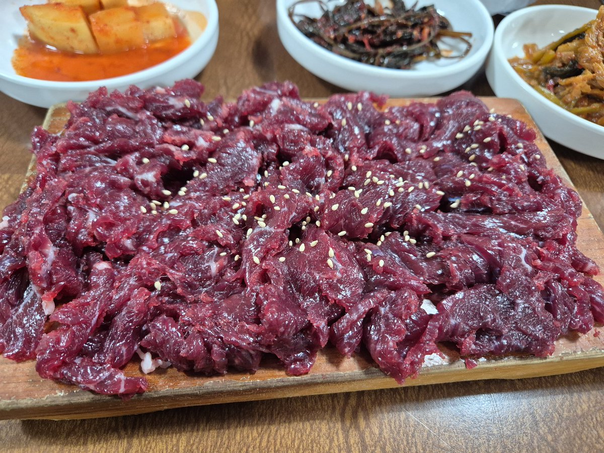 영도 tweet media