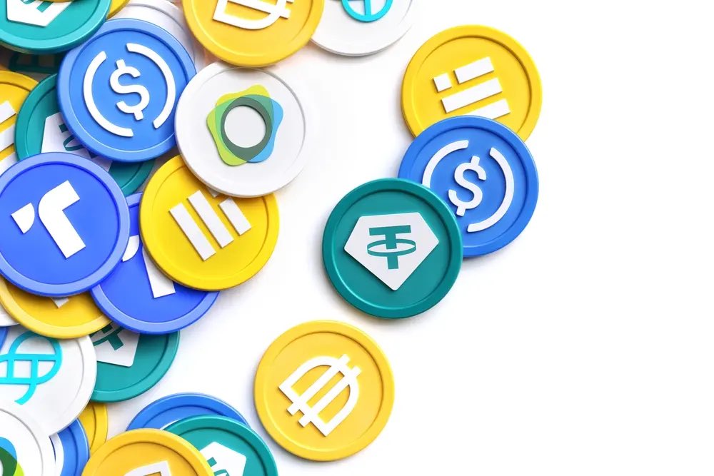 cryptorover's tweet photo. 💥BREAKING:

VISA TO ACCEPT PAYMENTS IN FOUR STABLECOINS ON FOUR SEPERATE BLOCKCHAINS, THAT CAN SETTLE INTO FIAT CURRENCY.

THIS IS HUGE 🔥 https://t.co/50nNcK6I9Q