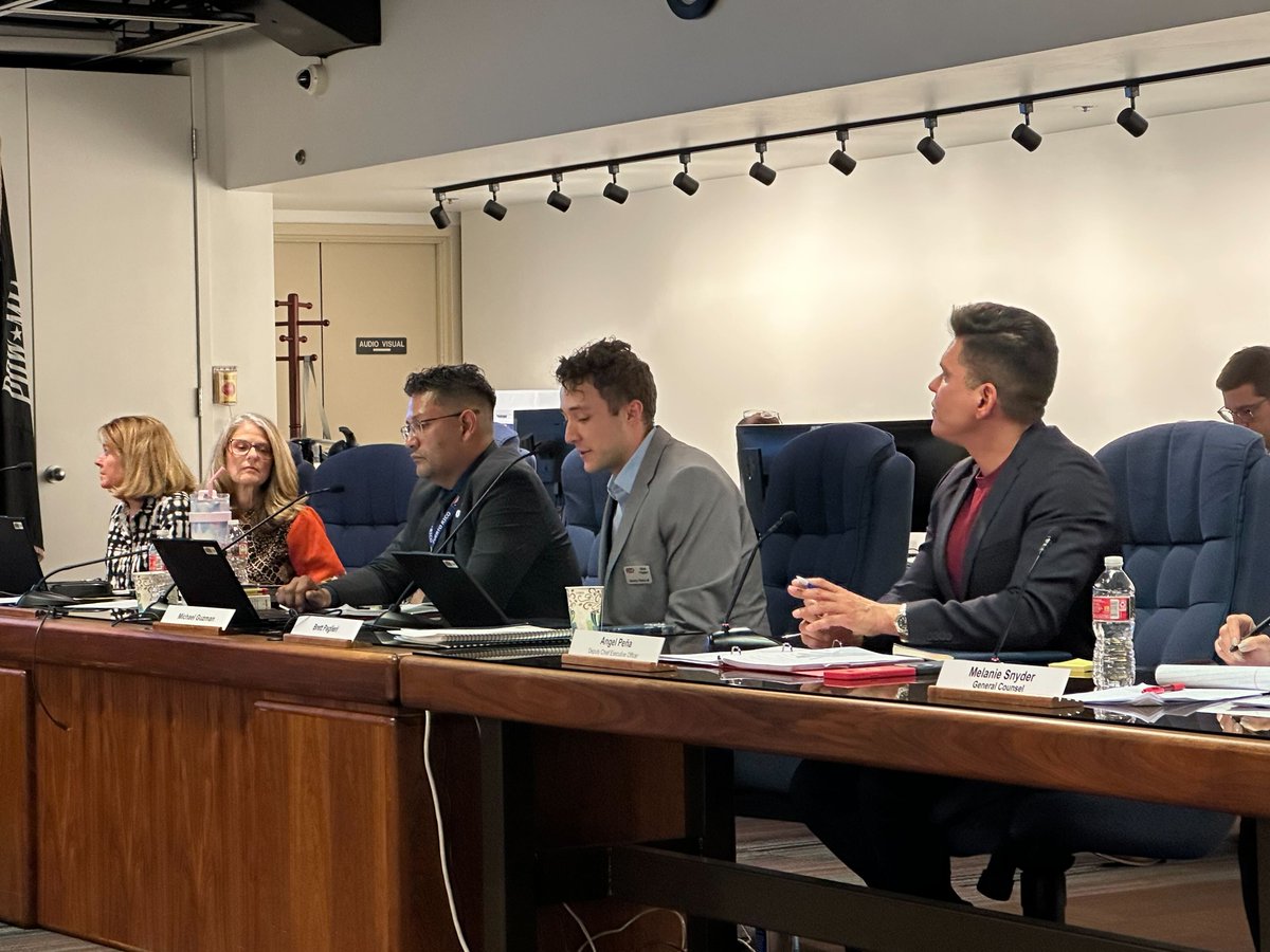 Greater Denver Transit tweet media