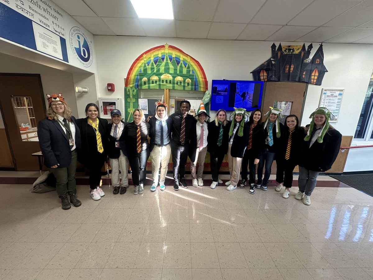 Dr. Thompson tweet media