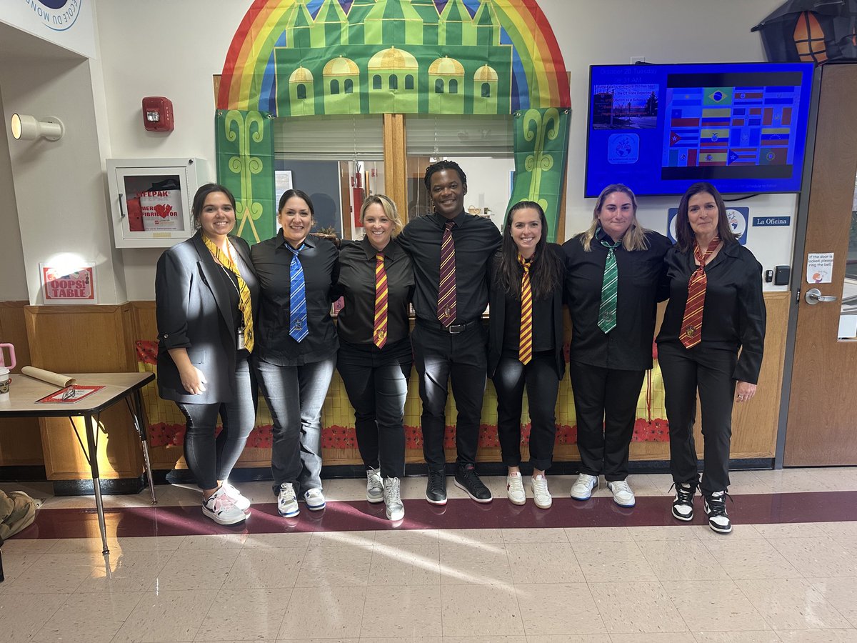 Dr. Thompson tweet media