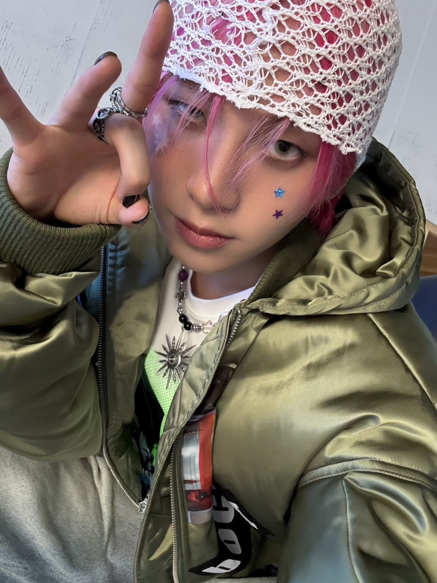 [#川尻蓮]
履歴書とかのさ、「趣味・特技」の欄さ、一緒にしない方がいいよね
好きな事と得意な事違うから

関係ないけど

今日も元気です😉

#JO1 #REN