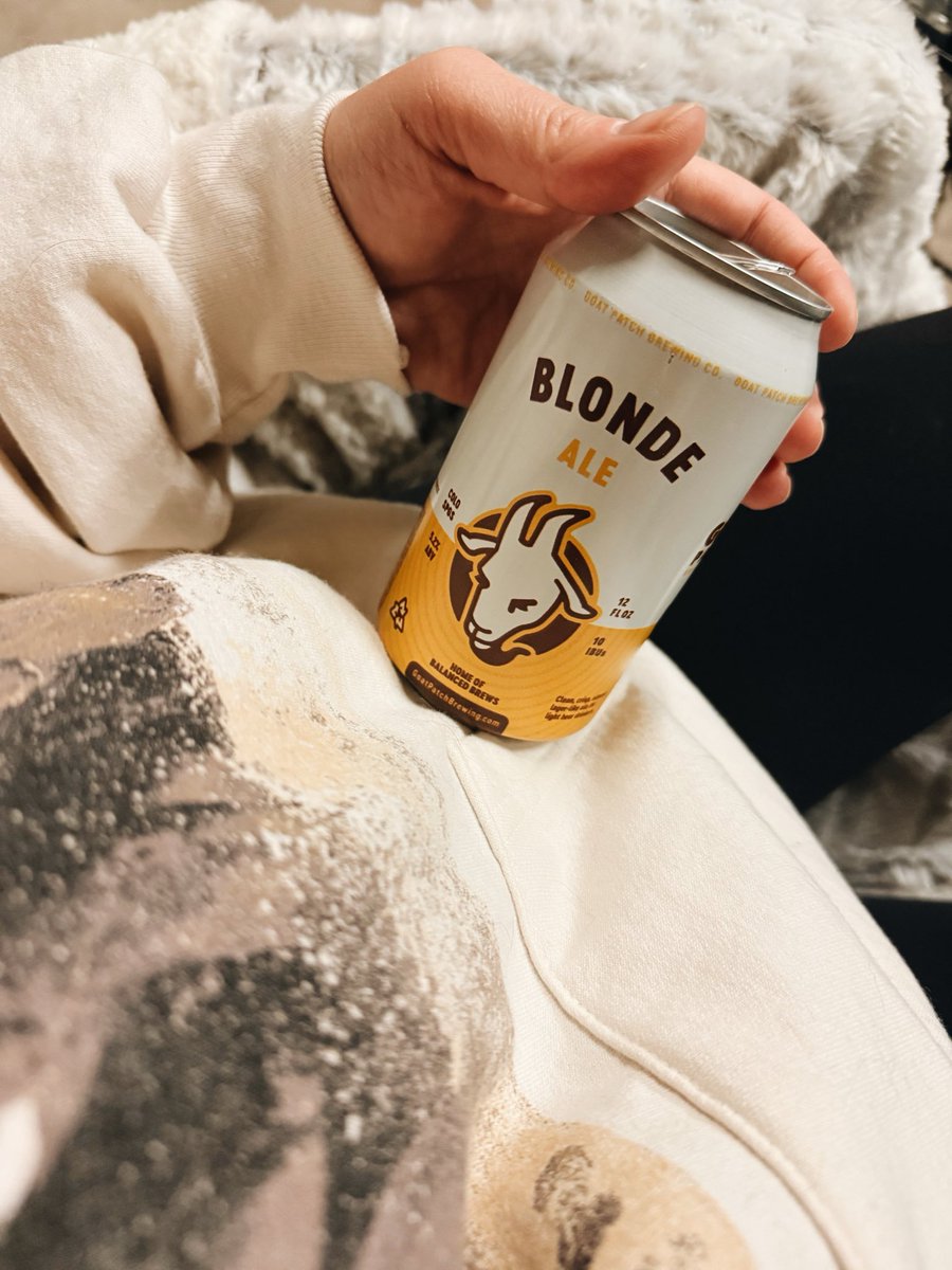 Clara Voss tweet media