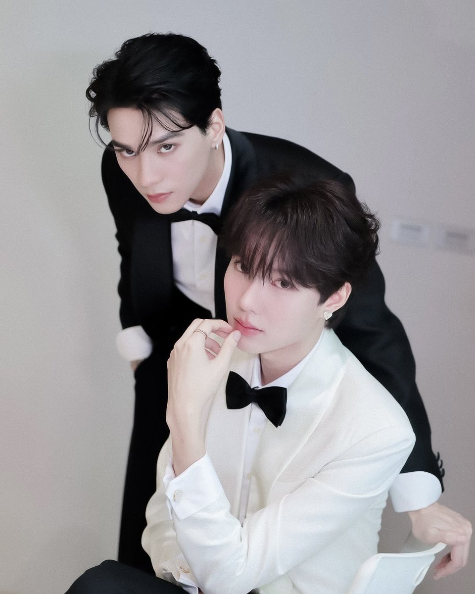 อยากเห็นลุคอะไรแบบนี้อีก ชอบมาก โคสจาแมส