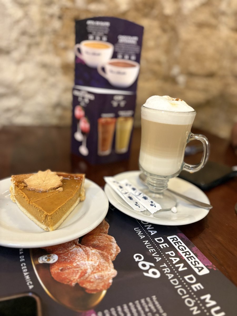 Chito_Ito's tweet photo. Necesito un café en buena compañía https://t.co/hzjxhjfnzI