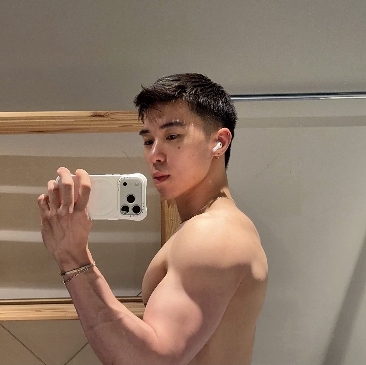 Stevemannuel tweet media