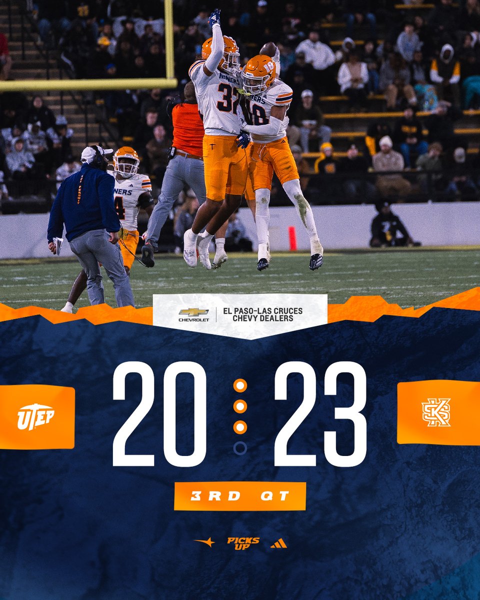 Anyone’s game going into the 4th

#PicksUp | #WinTheWest