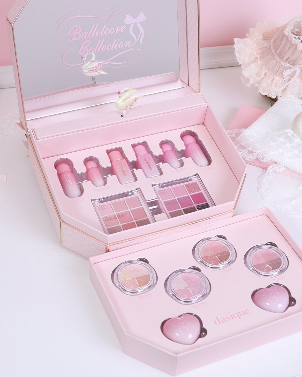 ✧꒰ა 발레코어 컬렉션 프레스키트 #EVENT ໒꒱✧

데이지크 #팔로우 + #RT 후 댓글로 내꺼 어필해주시면 1분께 전제품을 보내드립니다!୨୧

빙글빙글 돌아가는 백조 오르골 디테일까지..🦢🩰
↳ 당첨자 발표 : 11/6 개별 쪽지